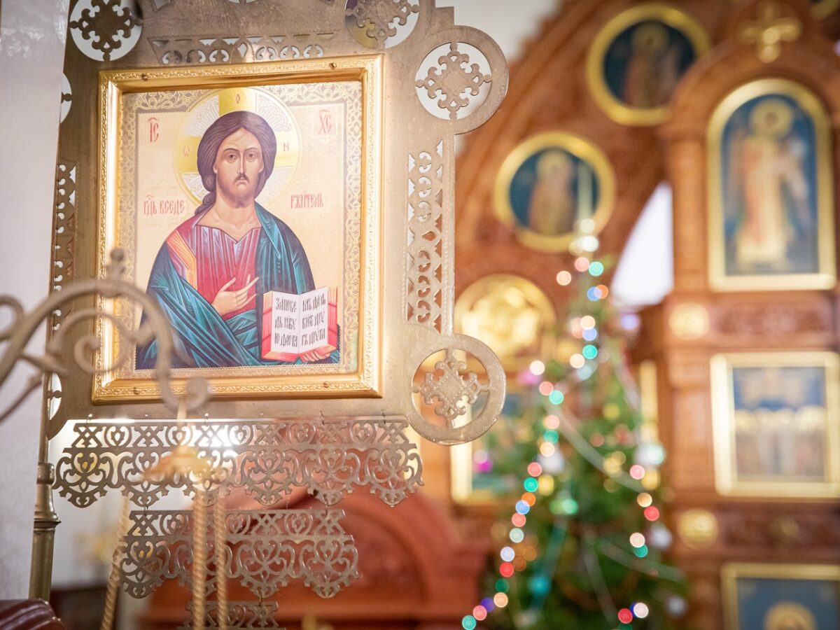 Молитвы Рождеству Христову - православная подборка для домашнего чтения во время Святок: с 7 по 13 января
