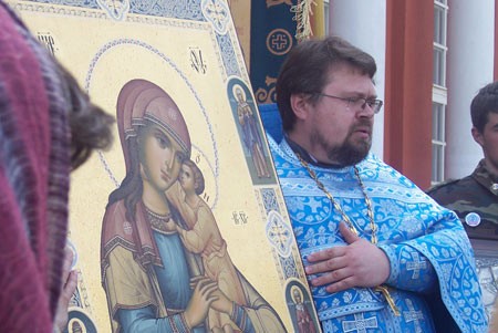 "Взыскание погибших" - чудотворная икона Божией Матери, которая тесно связана с именем святой Матроны Московской